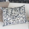 COUSSIN ODISHA VELVET CUSHION 60 x 45 cm par Designers Guild