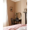 Peinture London Stone n°6 de Farrow and Ball : un beige, un brun chaud